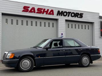 Mercedes-Benz W124 250D | Oldtimer | Gekeurd voor Verkoop beschikbaar voor biedingen