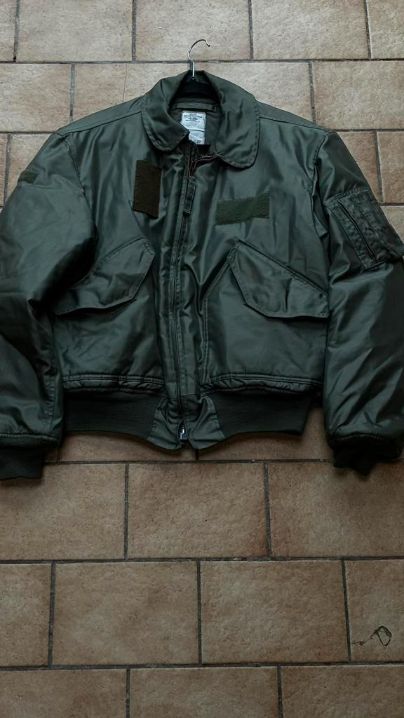 Authentic CWU-45P Flight Jacket – US Air Force Issue, Collections, Objets militaires | Général, Armée de l'air, Enlèvement ou Envoi