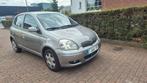 Toyota Yaris ** AUTOMAAT ** 1.3 benzine ** 143.000 km, Auto's, Toyota, Automaat, Bedrijf, Radio, 1300 cc