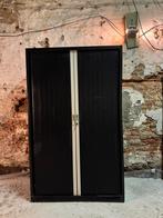 Zwarte corpus, zwarte roldeur met wit eindedossierkast, Huis en Inrichting, Kasten | Roldeurkasten en Archiefkasten, Ophalen