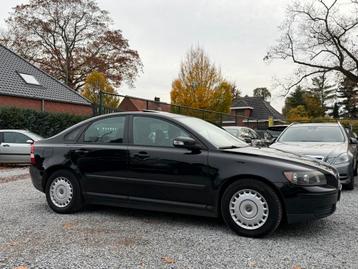 volvo s40 benzine 0476684418 gekeurd voor verkoop beschikbaar voor biedingen