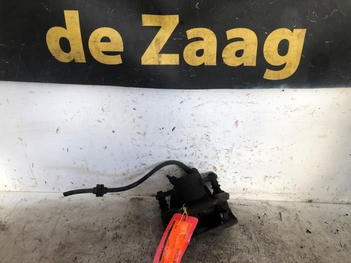 Remklauw (Tang) links-voor van een Renault Clio, Auto-onderdelen, Remmen en Aandrijving, Renault, Gebruikt, 3 maanden garantie