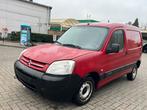 Citroen Berlingo 1.4 Benzine Annee 2009, Autos, Rouge, Achat, 4 portes, Entreprise