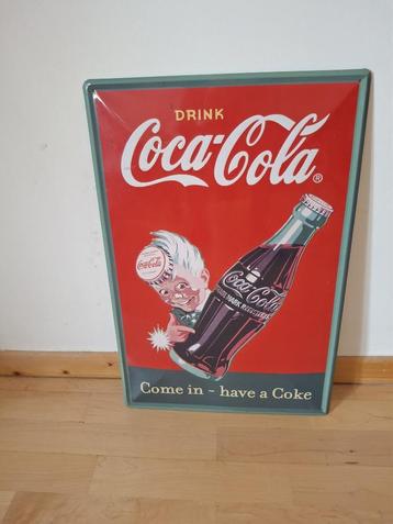 Metalen Coca-Cola publiciteitplaat . beschikbaar voor biedingen