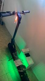 Iscooter W7 –elektrische step | 35 km/h met lader en alles, Fietsen en Brommers, Steps, Ophalen, Zo goed als nieuw, Elektrische step (E-scooter)