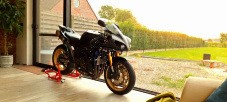 Yamaha R1, Motoren, Motoren | Yamaha, Particulier, Super Sport, 12 t/m 35 kW, 4 cilinders, Quickshifter, Sportuitlaat, Ophalen