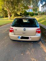 VW Golf 4 Rabbit 1.6 benzine klaar voor licentie, Auto's, Volkswagen, Stof, Zwart, Elektrische ramen, Beige