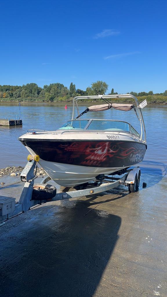 Mirage 23,2 trovare, Sports nautiques & Bateaux, Speedboat, Utilisé, 6 mètres ou plus, Essence, 200 ch ou plus, Polyester, Moteur in-bord