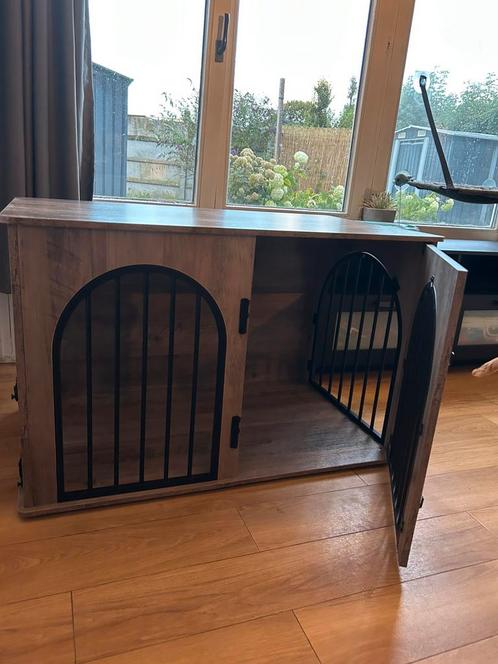 Bench hond, Dieren en Toebehoren, Hondenhokken, Zo goed als nieuw, Minder dan 65 cm, 75 tot 110 cm, Ophalen