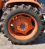 Recherche roues 12.4r32 fiat tracteur, Zakelijke goederen, Landbouw | Onderdelen | Banden, Velgen en Assen, Ophalen