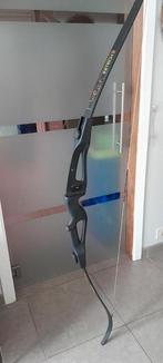 Recurve boog als nieuw +10 gratis pijlen +uitrusting, Sport en Fitness, Ophalen, Zo goed als nieuw, Recurveboog