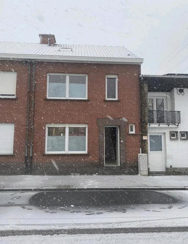 Huis te huur in Izegem, Immo, Appartementen en Studio's te huur, Provincie West-Vlaanderen, 50 m² of meer