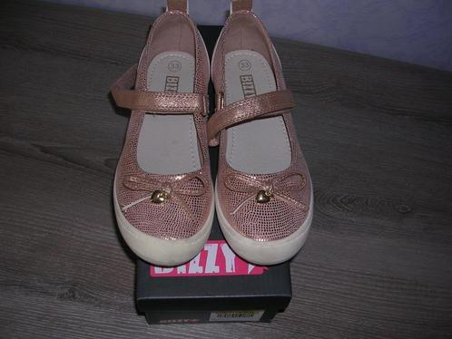 Mooie meisjes schoenjes. Maat 33, Kinderen en Baby's, Kinderkleding | Schoenen en Sokken, Zo goed als nieuw, Schoenen, Meisje