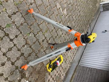Leica professioneel waterpas toestel + tripod + meetstok beschikbaar voor biedingen