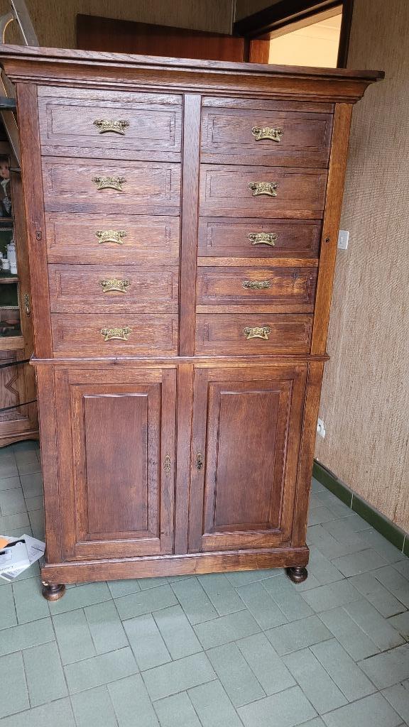 Meuble de métier 1900 en chêne avec 10 tiroirs et 2 portes, Diversen, Overige Diversen, Gebruikt, Ophalen