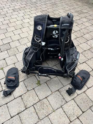 Trimvest Scubapro T’Force L beschikbaar voor biedingen