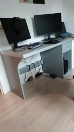 Grijs bureau simpel, 120x60cm, Huis en Inrichting, Bureaus, Zo goed als nieuw, Ophalen, Bureau