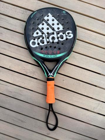 Padelracket Adidas adipower light 3.1 beschikbaar voor biedingen