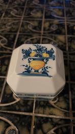 Coffret Luanda, collection Viana Vista Alegre, 1980, Ophalen of Verzenden