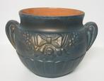 Petrolblauwe bloempot in steen met reliëftekening., Enlèvement, Comme neuf, Rond, Pierre