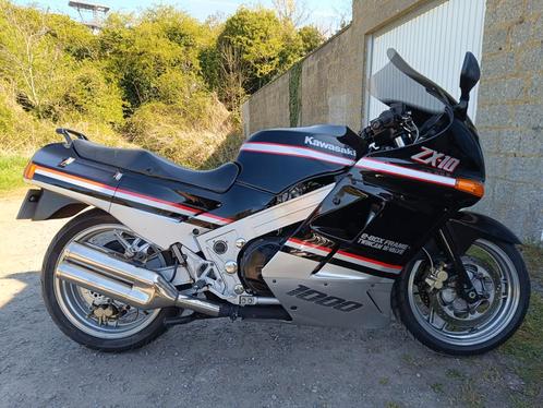 Kawasaki ZX10 tomcat oldtimer, Fietsen en Brommers, Brommers | Derbi, Zo goed als nieuw, Ophalen