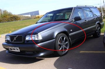 Volvo 850 linker voorvleugel  in 427 Dark Grey Pearl GEZOCHT beschikbaar voor biedingen