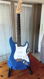 Fazley Stratocaster in nieuwstaat., Muziek en Instrumenten, Snaarinstrumenten | Gitaren | Elektrisch, Ophalen, Zo goed als nieuw