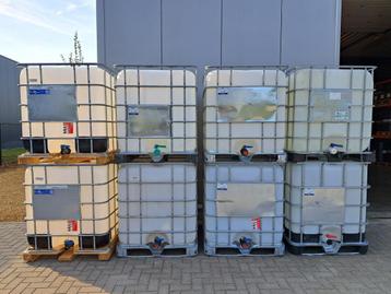 IBC container 1000Lt in zeer goede staat beschikbaar voor biedingen