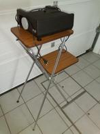 Dia projector + scherm + opzet tafel + 3 koffers met laders, Audio, Tv en Foto, Diaprojectoren, Ophalen, Gebruikt, Met scherm