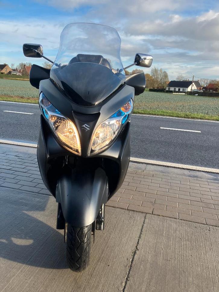 Suzuki AN400 burgman 400 bj 2016 10723Km met garantie, Motos, Motos | Suzuki, Entreprise, Scooter, 12 à 35 kW, 1 cylindre, Permis Moto A2 minimum