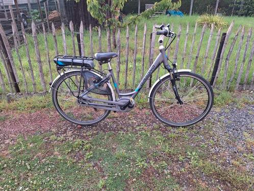 Diamond e-bike in nieuwstaat met middenmotor van bosch, Fietsen en Brommers, Elektrische fietsen, Zo goed als nieuw, Ophalen