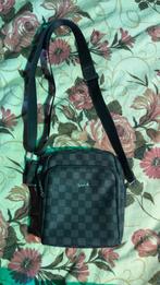 hyssbolo tas, Handtassen en Accessoires, Ophalen of Verzenden, Zo goed als nieuw