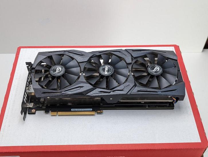 ASUS Strix OC - RTX 2060 SUPER GPU, Computers en Software, Videokaarten, Zo goed als nieuw, Nvidia, Ophalen of Verzenden