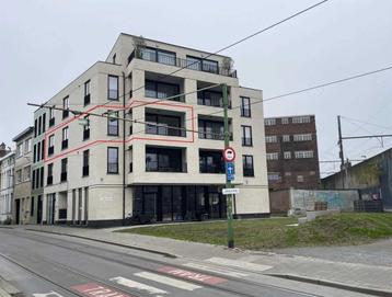 Appartement te koop in Antwerpen, 2 slpks beschikbaar voor biedingen