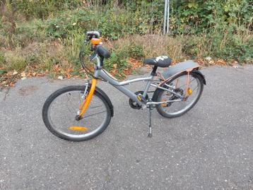 Jongenfiets 20 inch in zeer goed staat beschikbaar voor biedingen