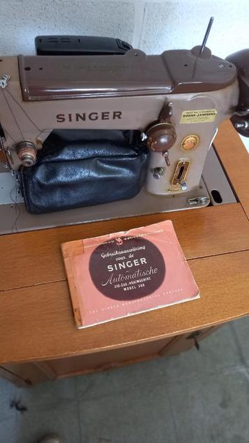 Singer naaimachine model 306 beschikbaar voor biedingen