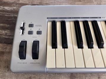 keyboard M-AUDIO beschikbaar voor biedingen