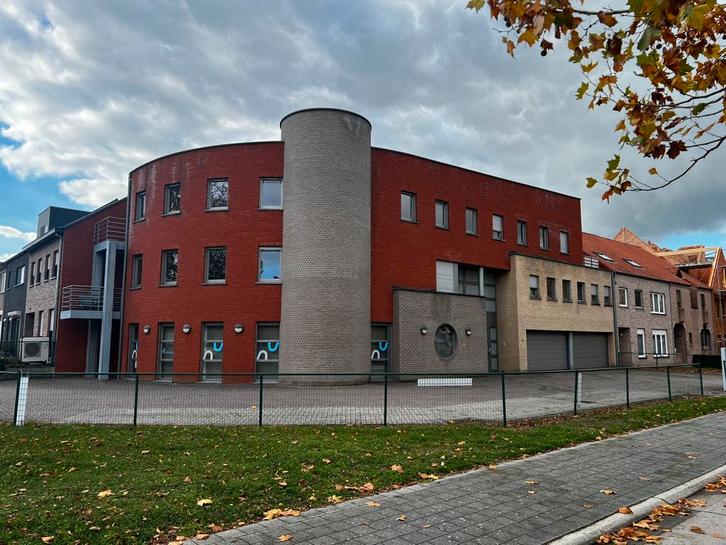 Groot appartement te huur in Bree met garage, Immo, Appartementen en Studio's te huur