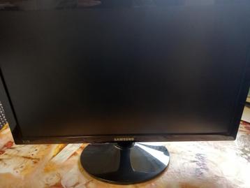 goedkope Monitor Samsung SA300 beschikbaar voor biedingen