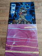 LOT: 2 singles DAVID BOWIE: BLUE JEAN-THIS IS NOT AMERICA, Enlèvement ou Envoi, Single, Comme neuf, Pop