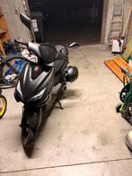 Gts scirocco scooter A klasse, Ophalen, Zo goed als nieuw