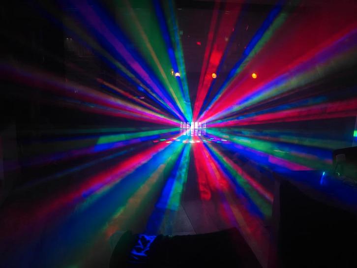 Derby LED Ayra TDC, Musique & Instruments, Lumières & Lasers, Utilisé, Lumières, Commande sonore, Couleur, Enlèvement ou Envoi