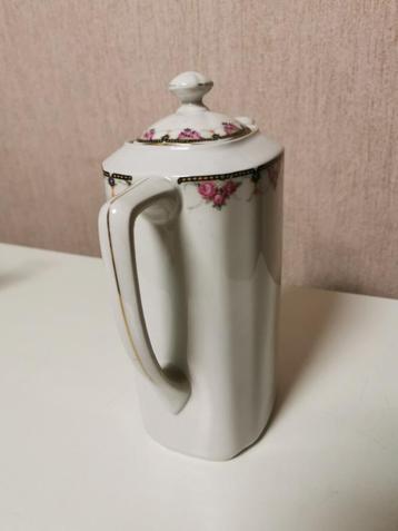 Koffiekan Koffiepot Victoria porselein czechoslovakie H 20 - beschikbaar voor biedingen