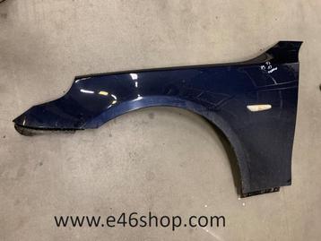 VOORSPATBORD BMW 5 SERIE E60 E61 MONACO BLAUW LINKS VOOR 