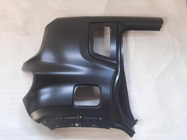 Jeep Renegade - flank, Autos : Pièces & Accessoires, Carrosserie & Tôlerie, Garde-boue, Jeep, Arrière, Droite, Neuf, Enlèvement ou Envoi