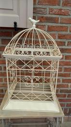 Metalen ornament ( om iets in te zetten vb planten ), Ophalen, Zo goed als nieuw