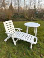 Witte ligstoel tuinstoel en tafel plastiek, Tuin en Terras, Ophalen