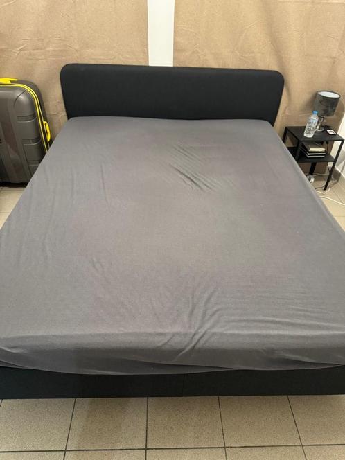 Chambre à coucher complète IKEA + matelas haut de gamme – Tr, Huis en Inrichting, Slaapkamer | Complete slaapkamers, Zo goed als nieuw