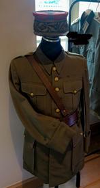 Uniforn - generaal, Verzamelen, Militaria | Tweede Wereldoorlog, Ophalen of Verzenden, Landmacht, Kleding of Schoenen