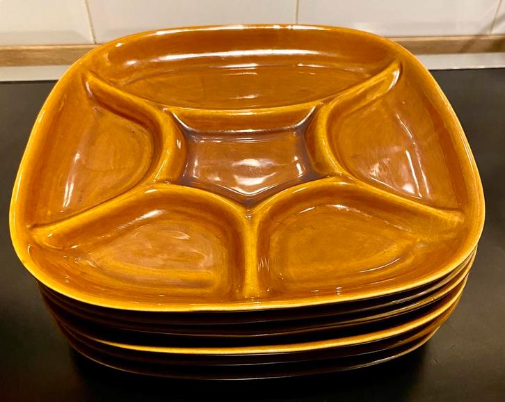 Boch vintage fondue bordjes, Antiek en Kunst, Antiek | Servies los, Ophalen of Verzenden